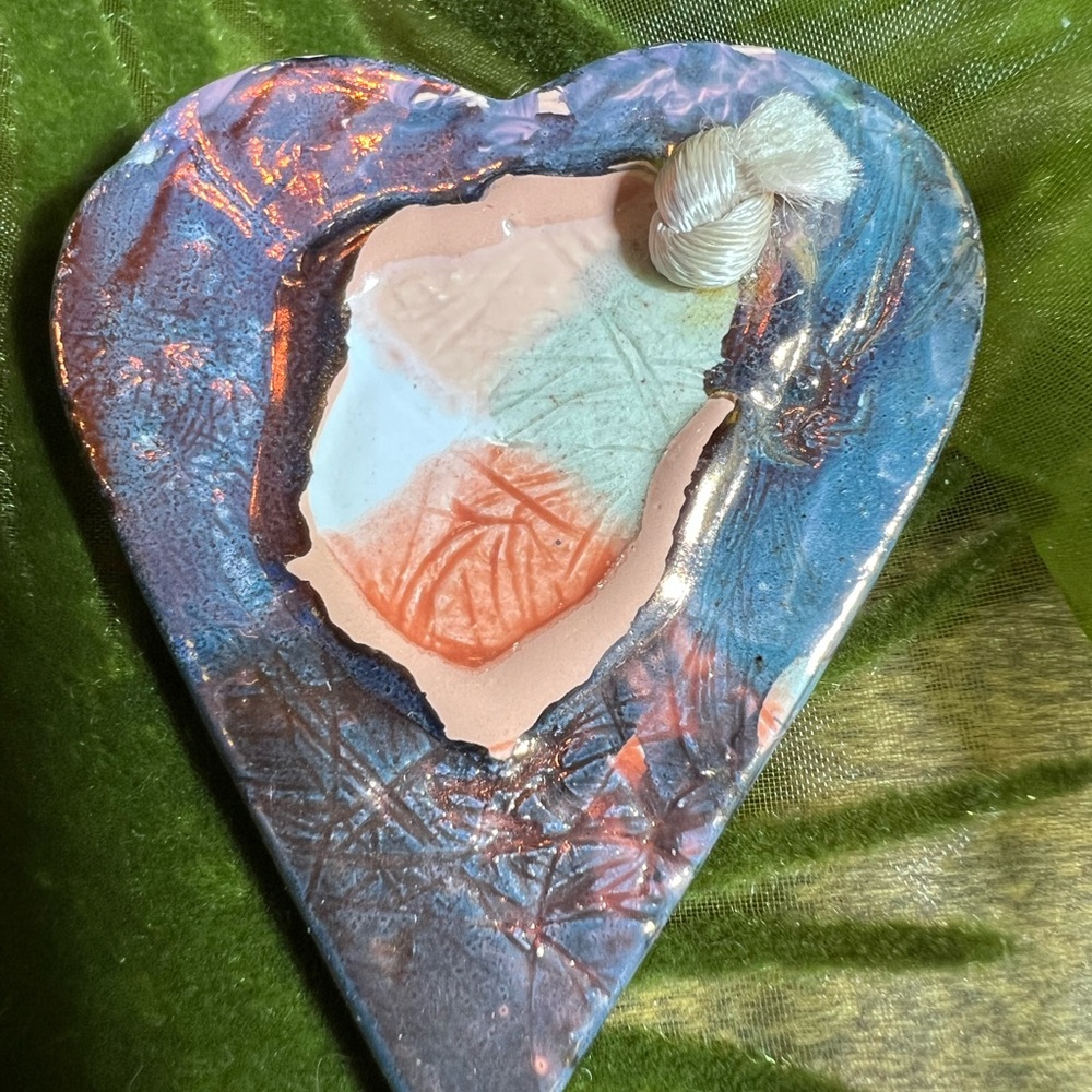 Rare Find Vintage Handmade Heart Shaped Unique Brooch Pin